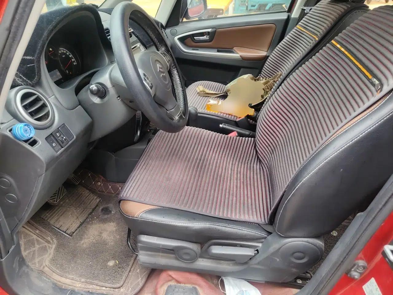 Suzuki SX4 2013 Koleos 1.6L Automatic Sport Model — миниатюра 15