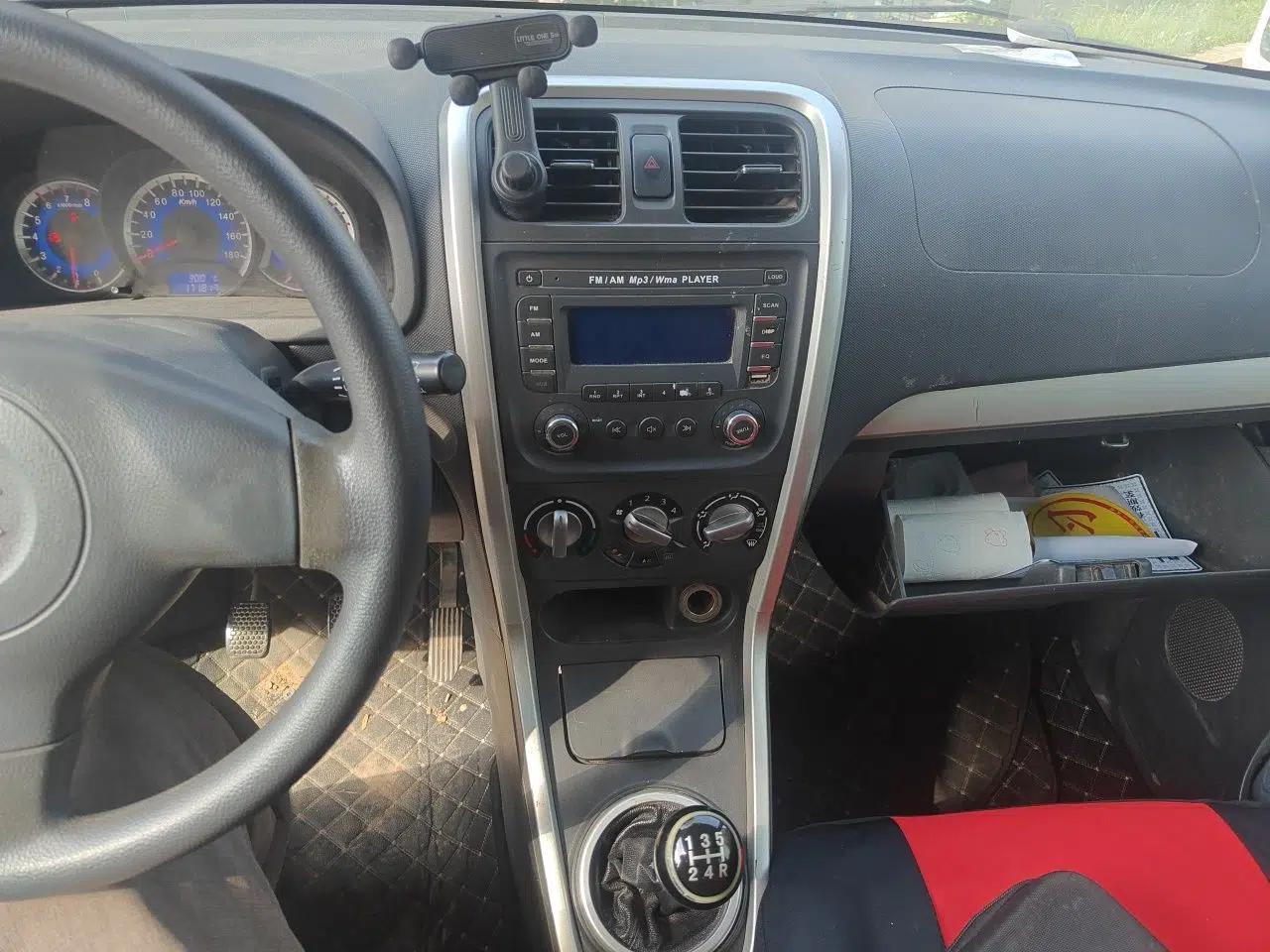 Suzuki Wagon R 2015 1.4L Manual All-Around Upgrade Version — миниатюра 13