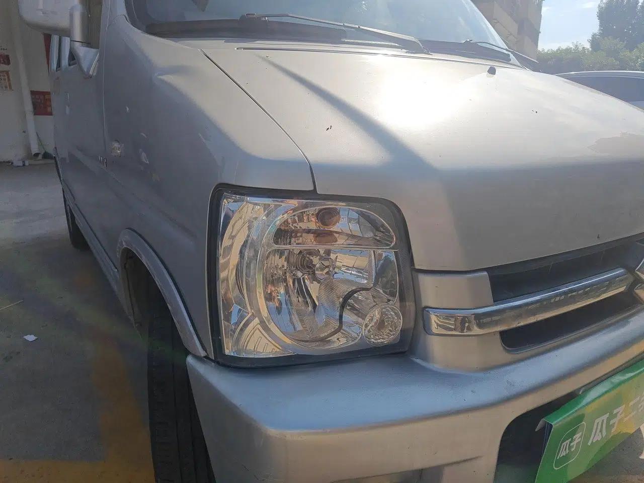 Suzuki Wagon R 2015 1.4L Manual All-Around Upgrade Version — миниатюра 7