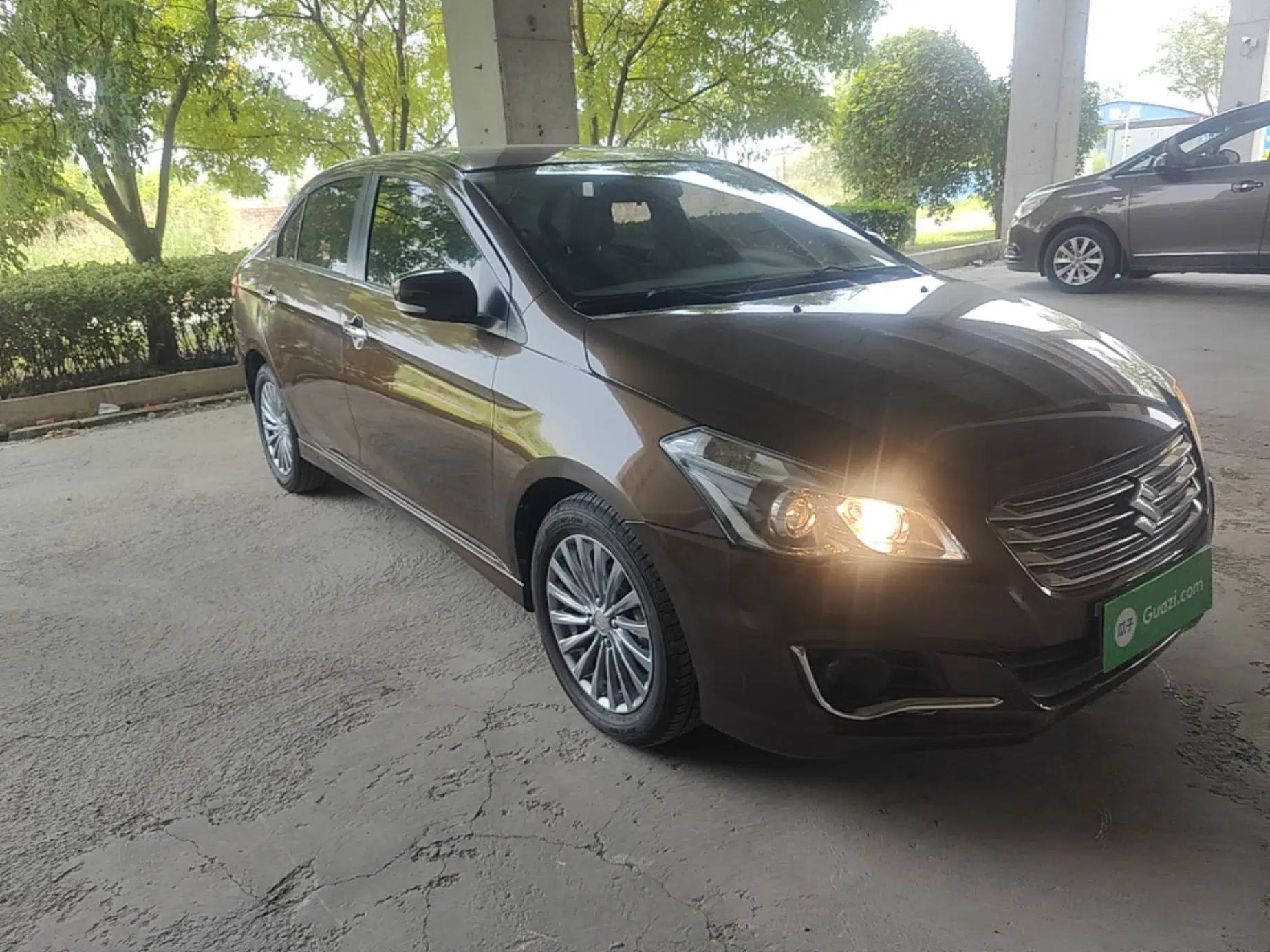 Suzuki Alivio 2015 1.6L Automatic Enjoyment Model — миниатюра 3