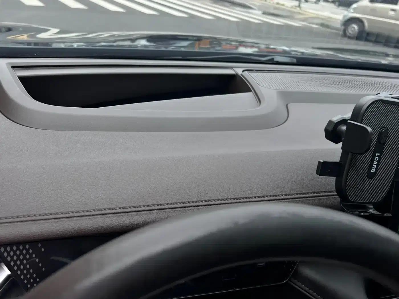 Wey brand Mocha 2021 2.0T 2WD Special Edition — миниатюра 18