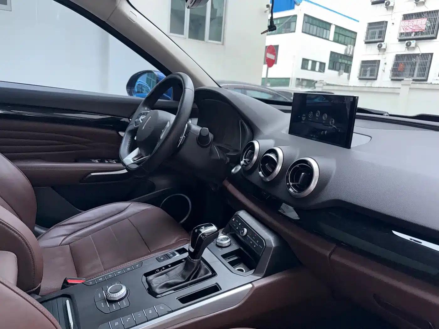 Wey P8 2018 2.0T Flagship Edition — миниатюра 25