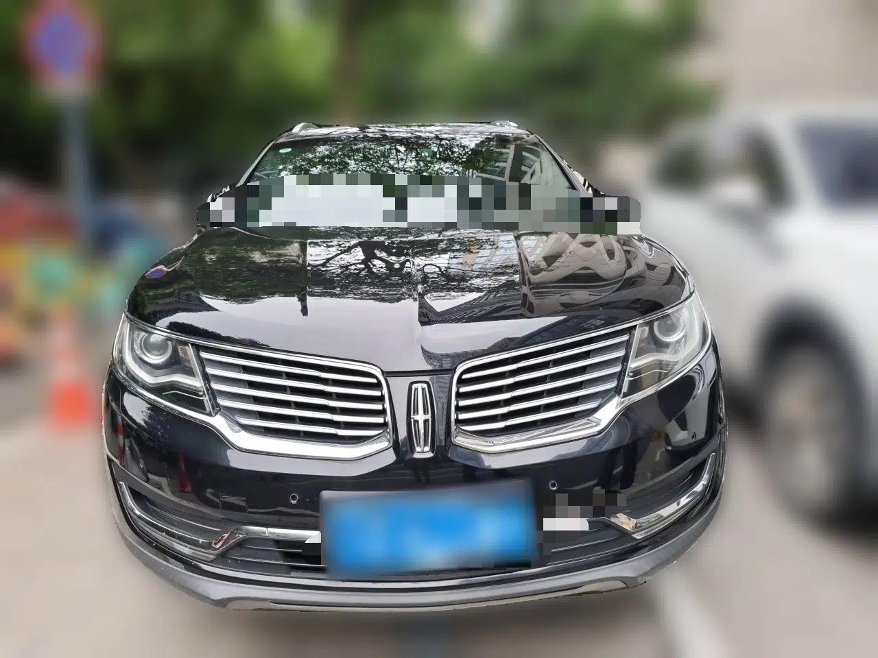 Lincoln MKX 2015 2.0T Four-Wheel Drive Luxury Edition — миниатюра 2
