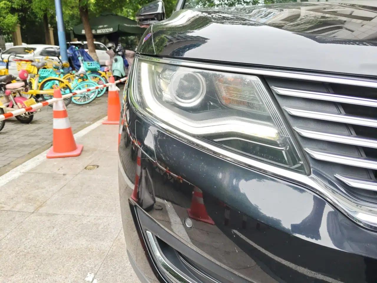 Lincoln MKX 2015 2.0T Four-Wheel Drive Luxury Edition — миниатюра 7
