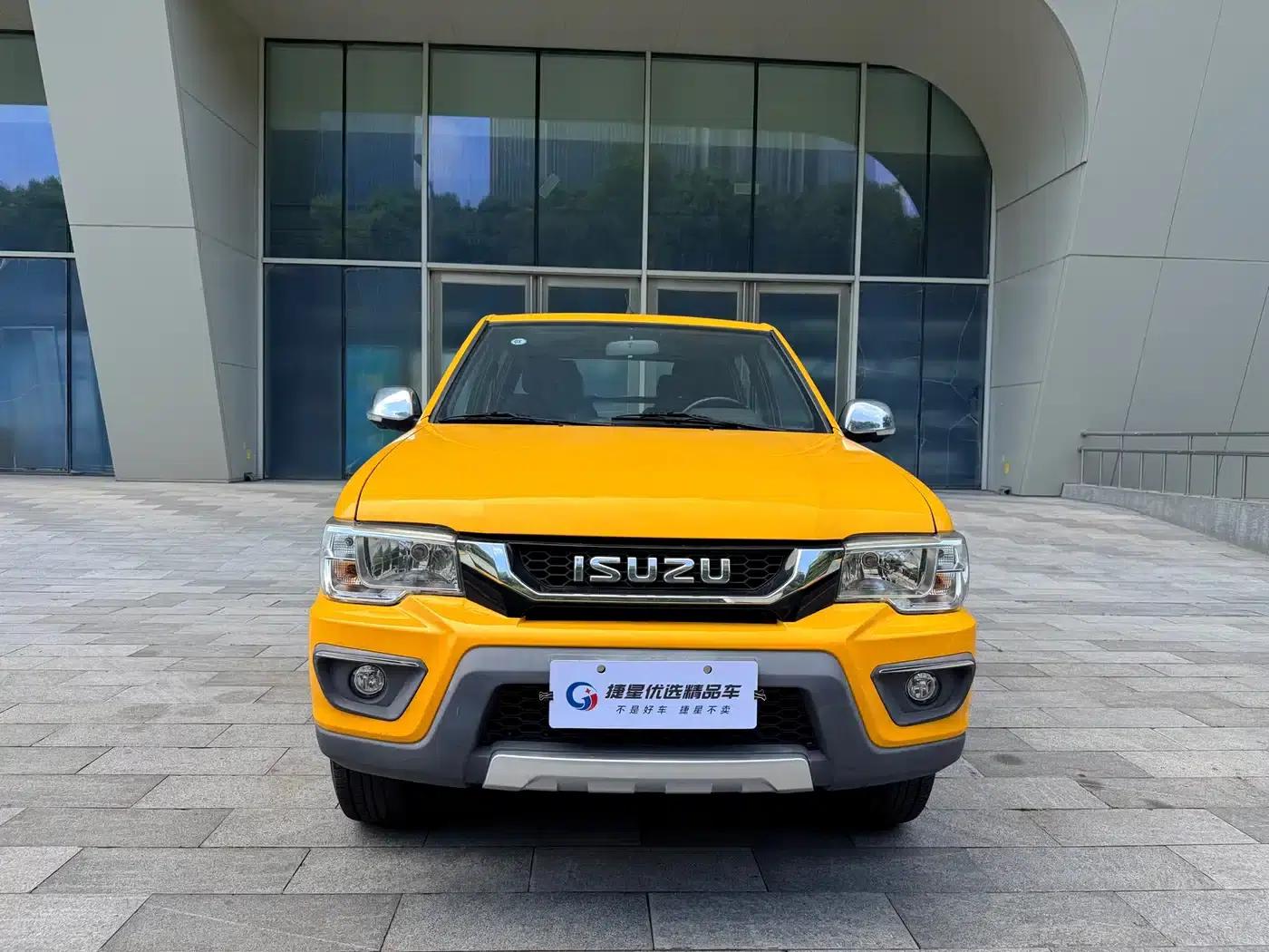 Qingling Isuzu T17 2023 Model 3.0T Diesel Four-Wheel Drive Flatbed Truck with Extended Wheelbase 4KH1CT6H1 — миниатюра 2