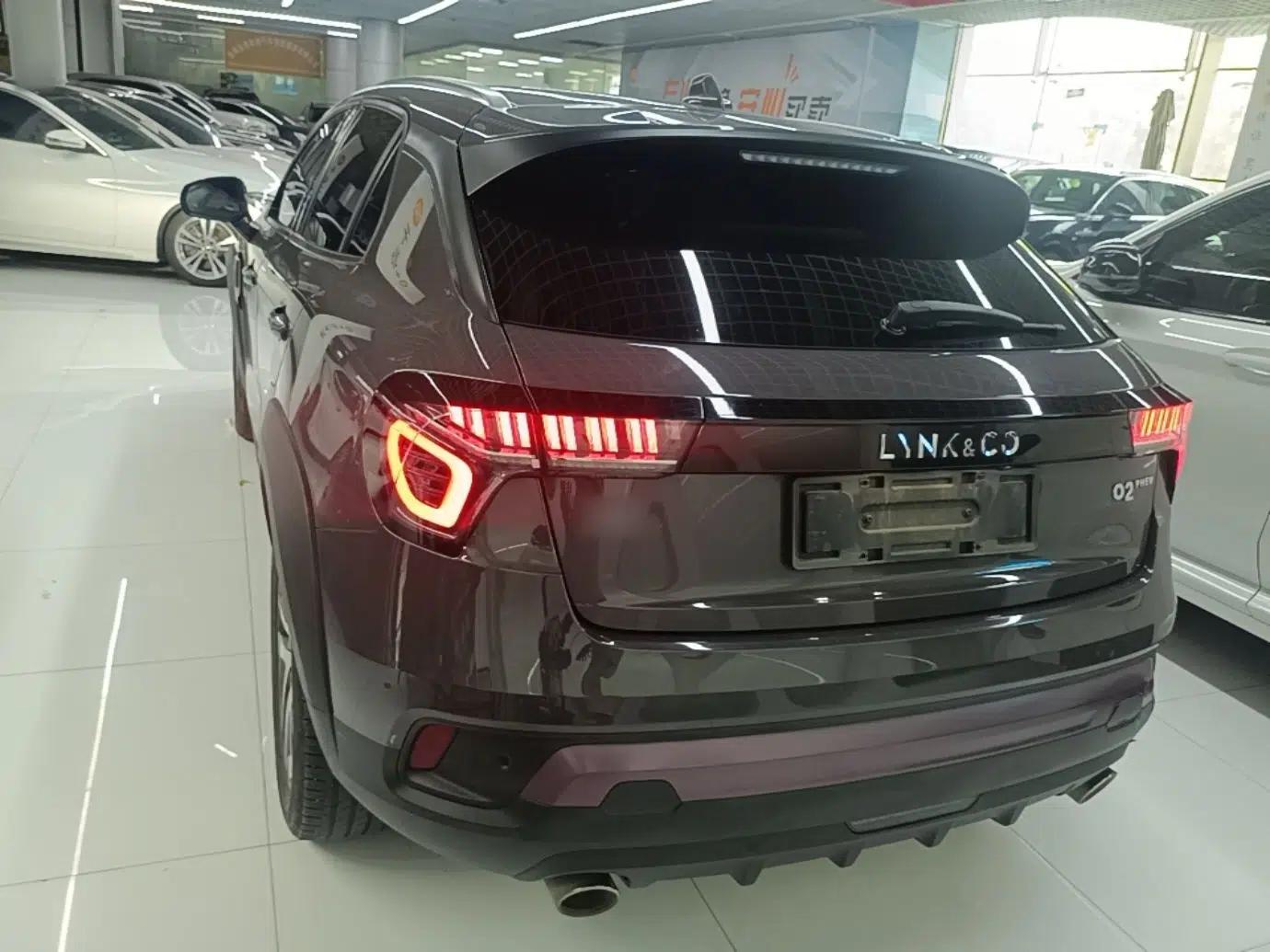 Lynk & Co 02 New Energy 2021 1.5T PHEV Pro — миниатюра 13