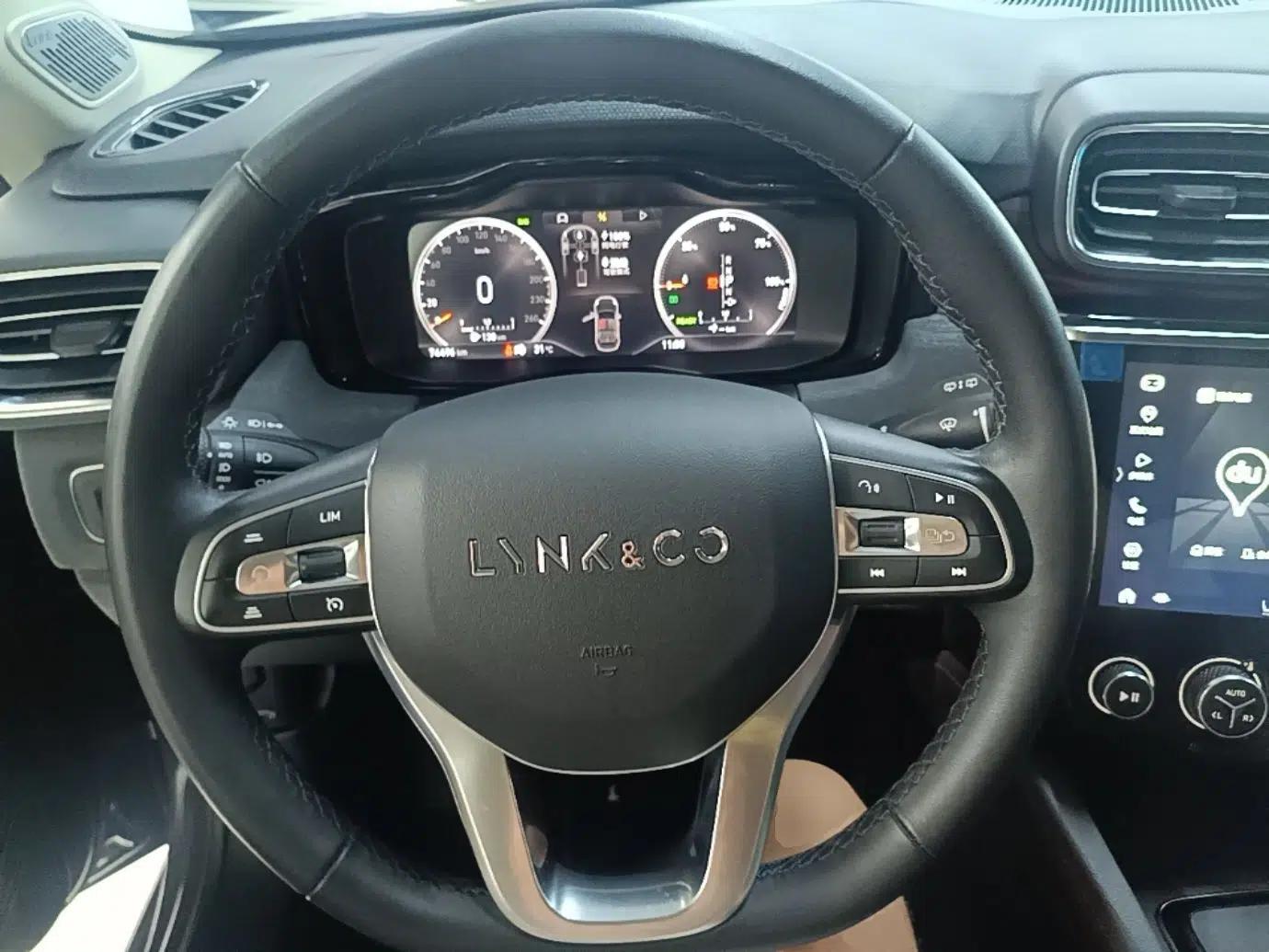 Lynk & Co 02 New Energy 2021 1.5T PHEV Pro — миниатюра 18