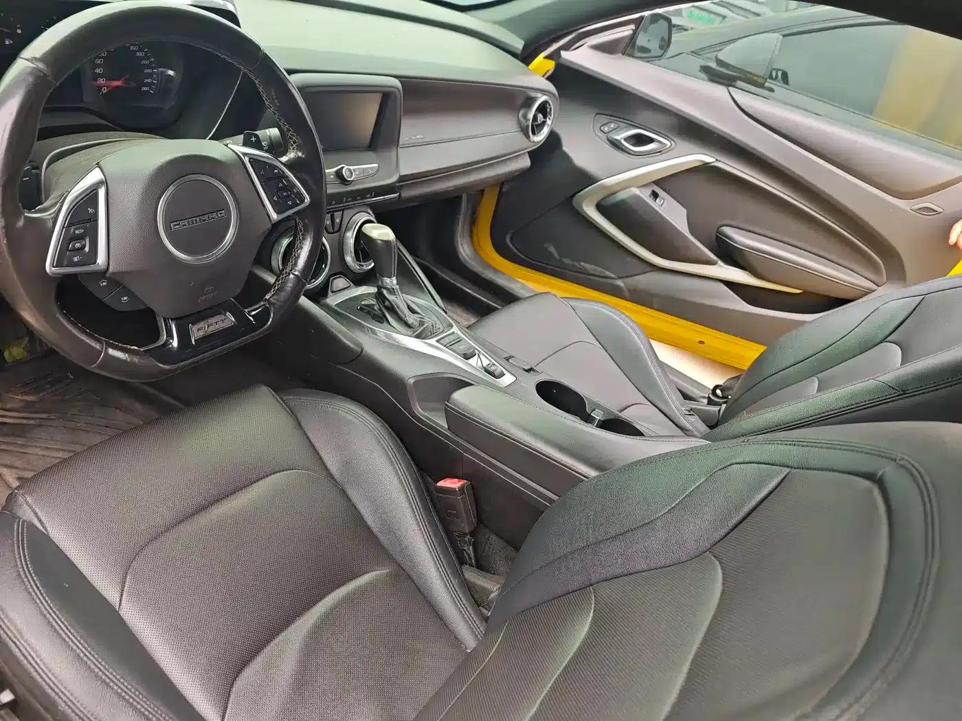 2017 Camaro 2.0T RS — миниатюра 6