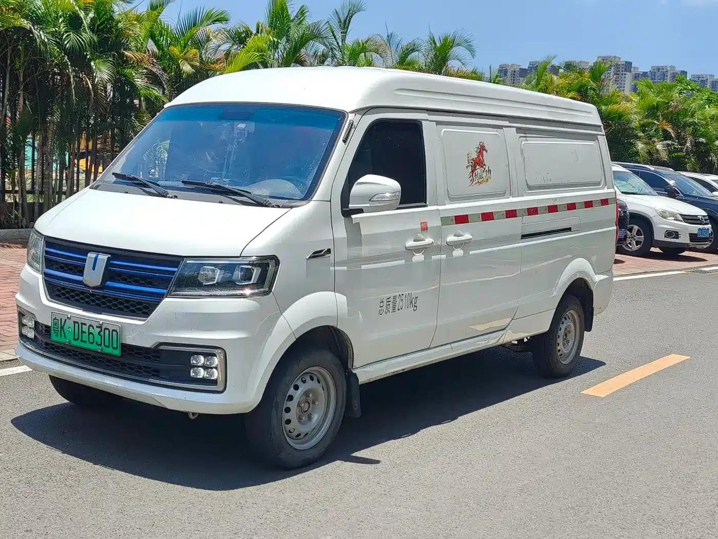 Remote E5 2022 E5L Pure Electric Van - Guoxuan 39.9kWh — миниатюра 1