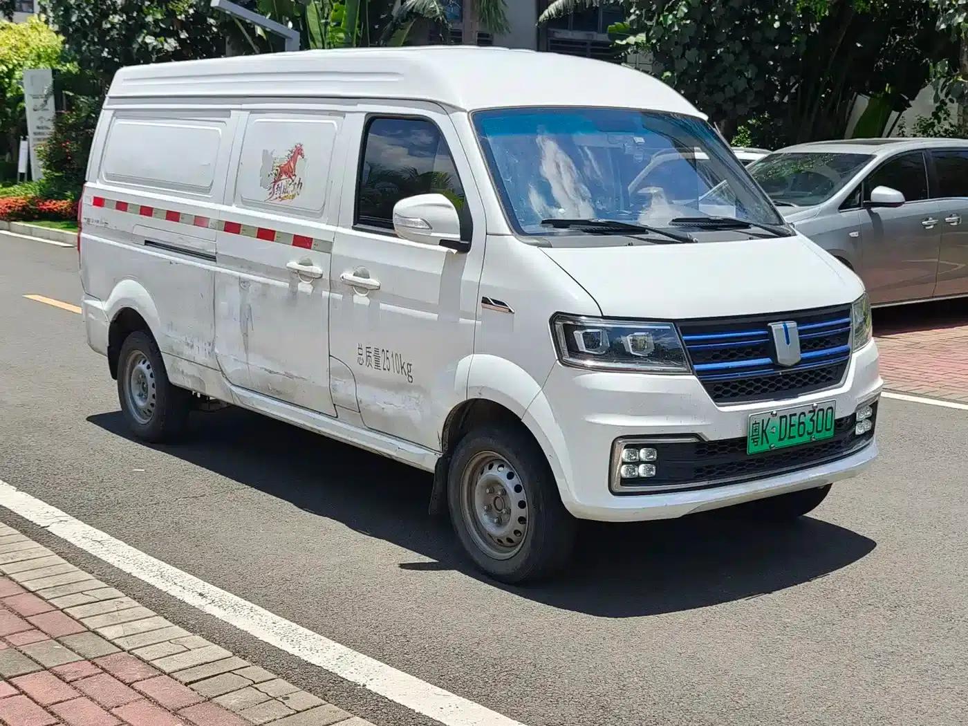 Remote E5 2022 E5L Pure Electric Van - Guoxuan 39.9kWh — миниатюра 4