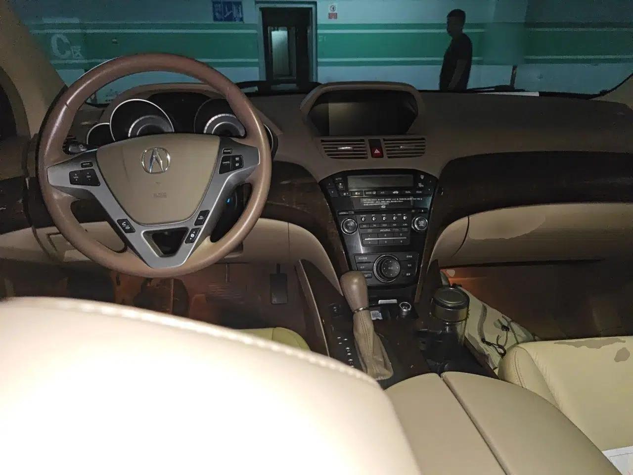 Acura MDX 2011 3.7 Standard Deluxe Sport Edition — миниатюра 9