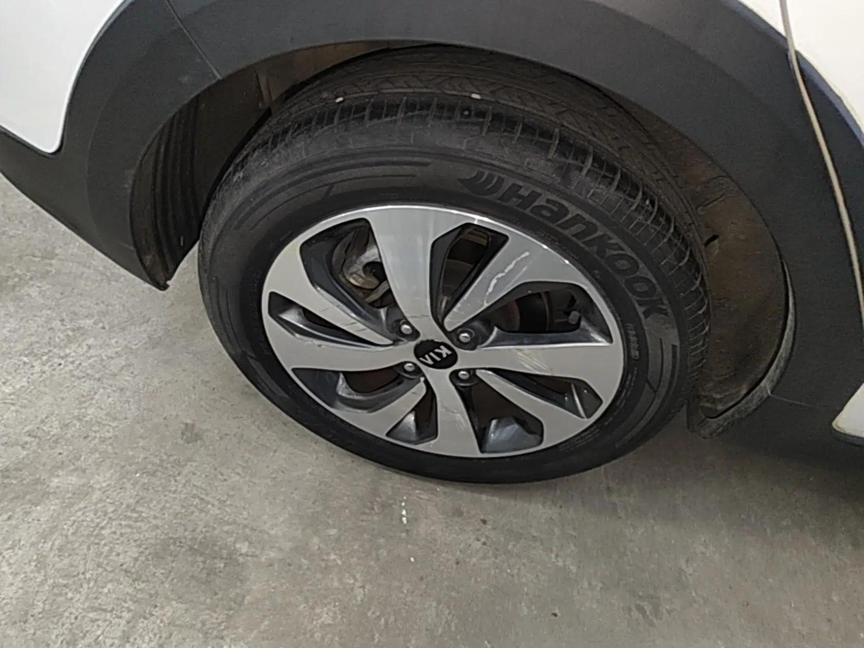 Kia KX Cross 2017 1.4L AT GLS — миниатюра 11