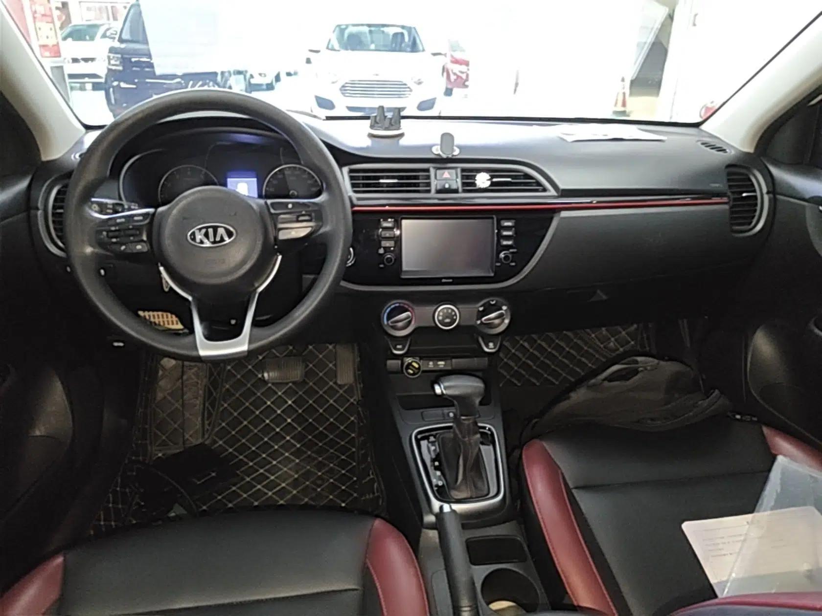 Kia KX Cross 2017 1.4L AT GLS — миниатюра 12