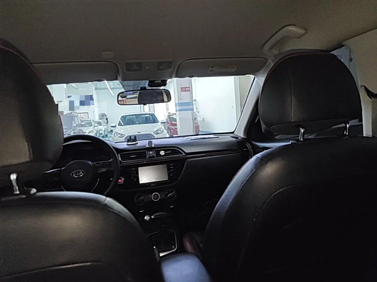 Kia KX Cross 2017 1.4L AT GLS — миниатюра 21