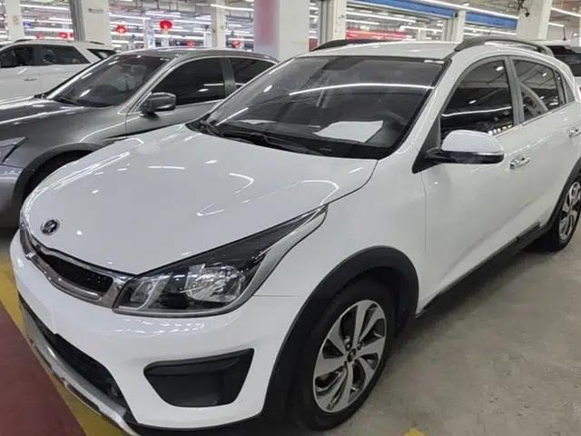 Kia KX Cross 2017 1.4L AT GLS
