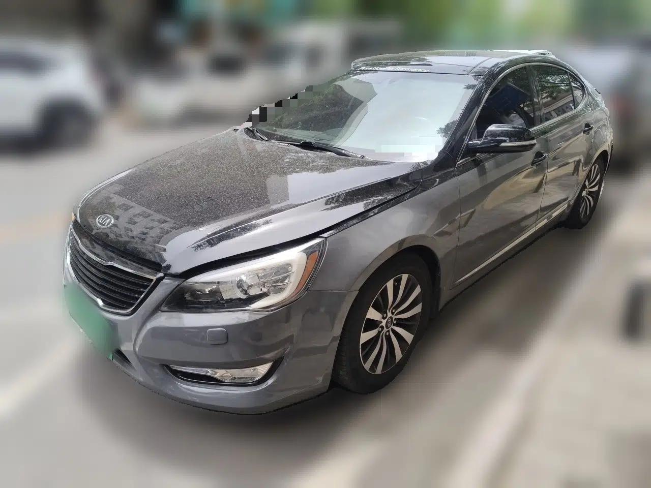 Kia Cadenza 2012 2.4L Luxury Version — миниатюра 1