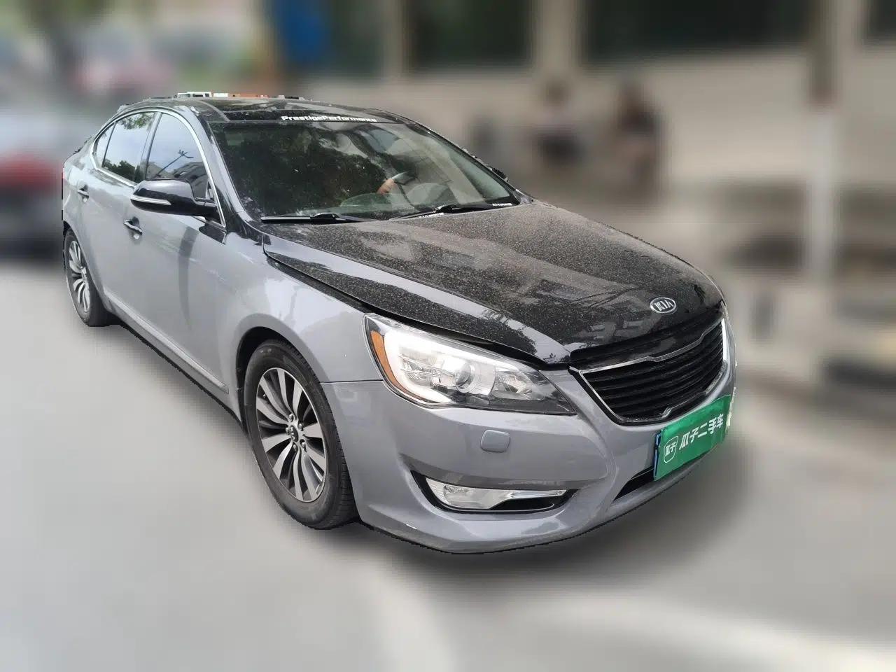 Kia Cadenza 2012 2.4L Luxury Version — миниатюра 3