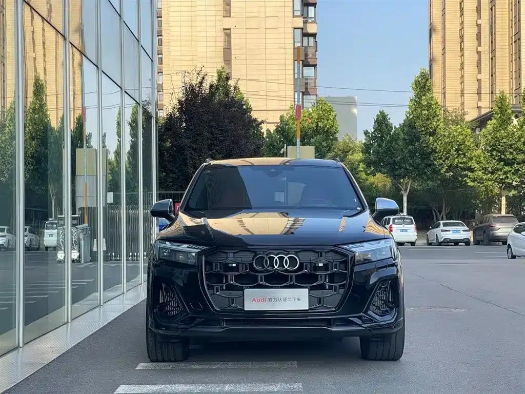 Audi SQ7 2024 4.0 TFSI — миниатюра 2
