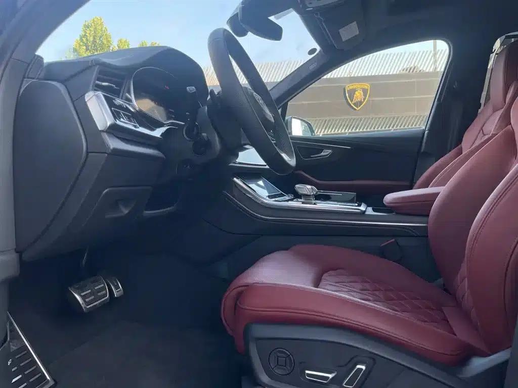 Audi SQ7 2024 4.0 TFSI — миниатюра 9