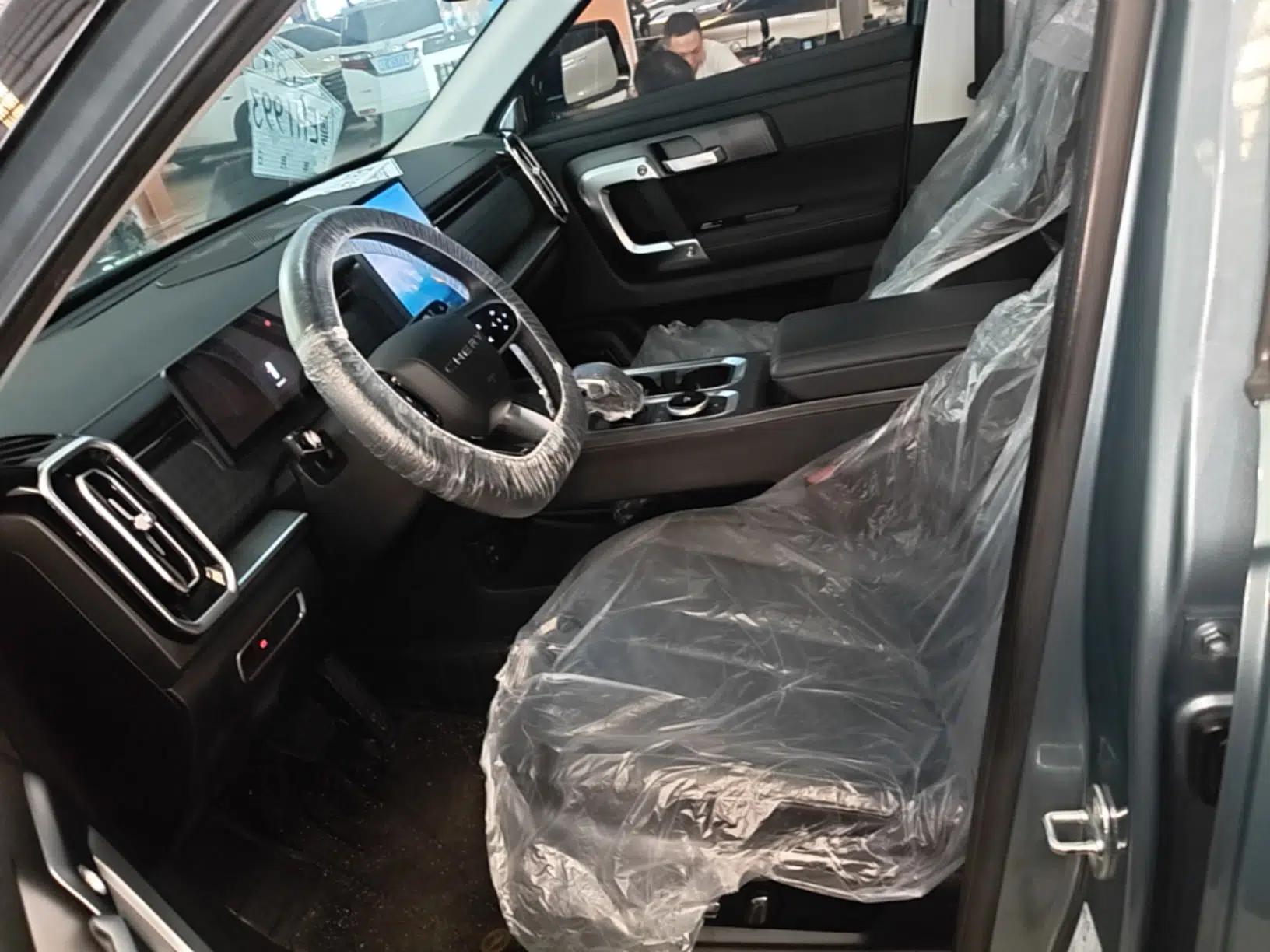Chery Explore 06 2023 Yoye Edition 1.6T Four-Wheel Drive Explore Boundary — миниатюра 22
