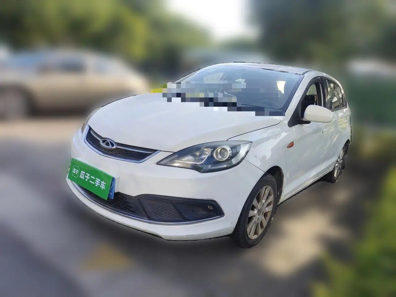 Chery Fengyun 2 2015 1.5L Manual New Edition — миниатюра 1