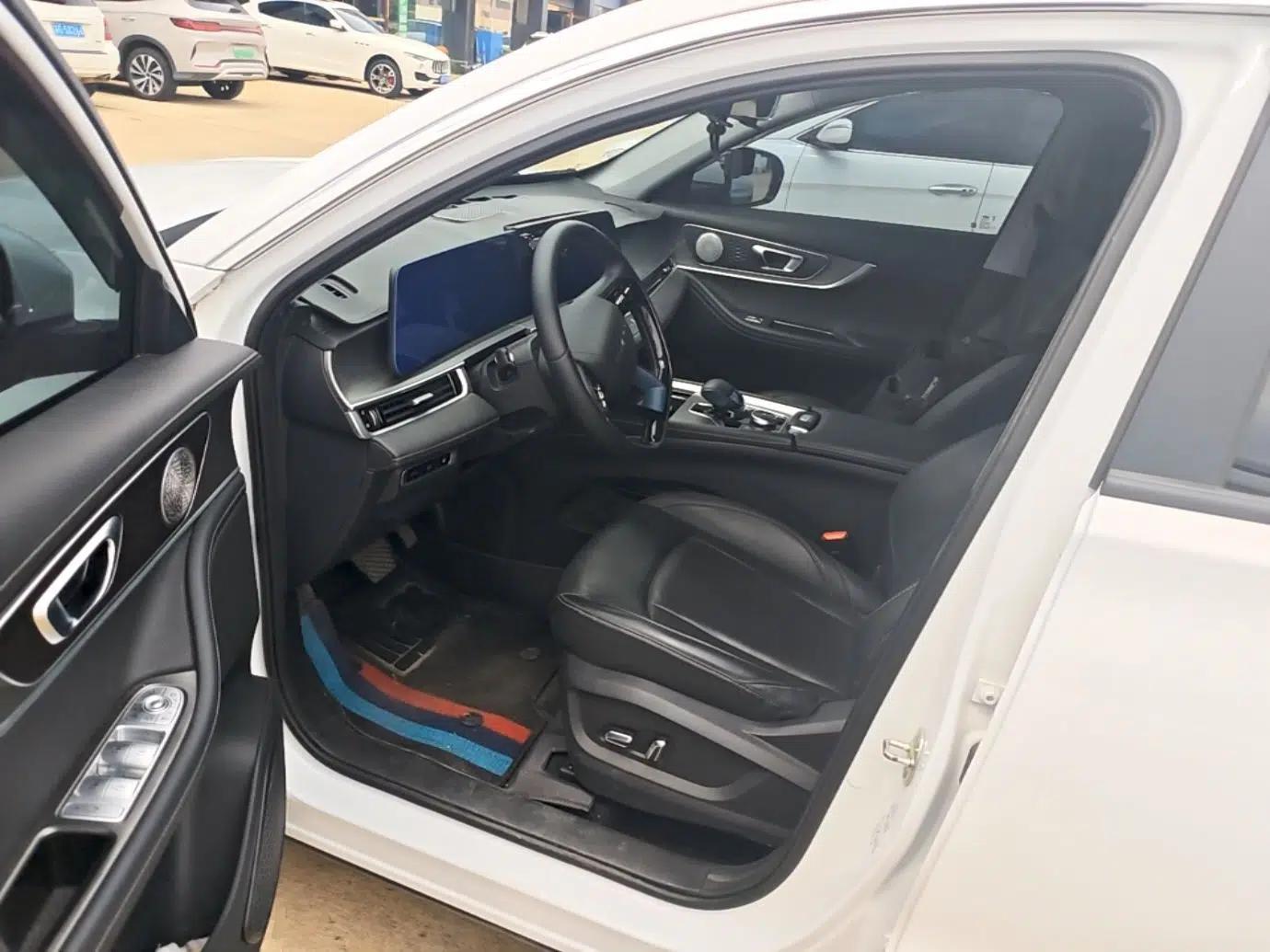 Chery Tiggo 8 PRO New Energy 2023 1.5T Enjoyment Edition — миниатюра 18