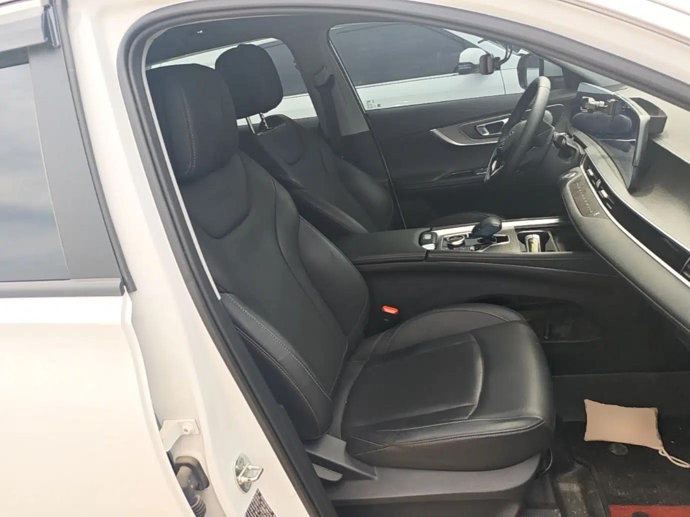 Chery Tiggo 8 PRO New Energy 2023 1.5T Enjoyment Edition — миниатюра 19