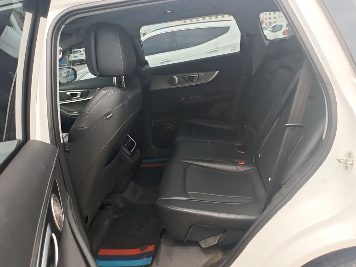 Chery Tiggo 8 PRO New Energy 2023 1.5T Enjoyment Edition — миниатюра 20