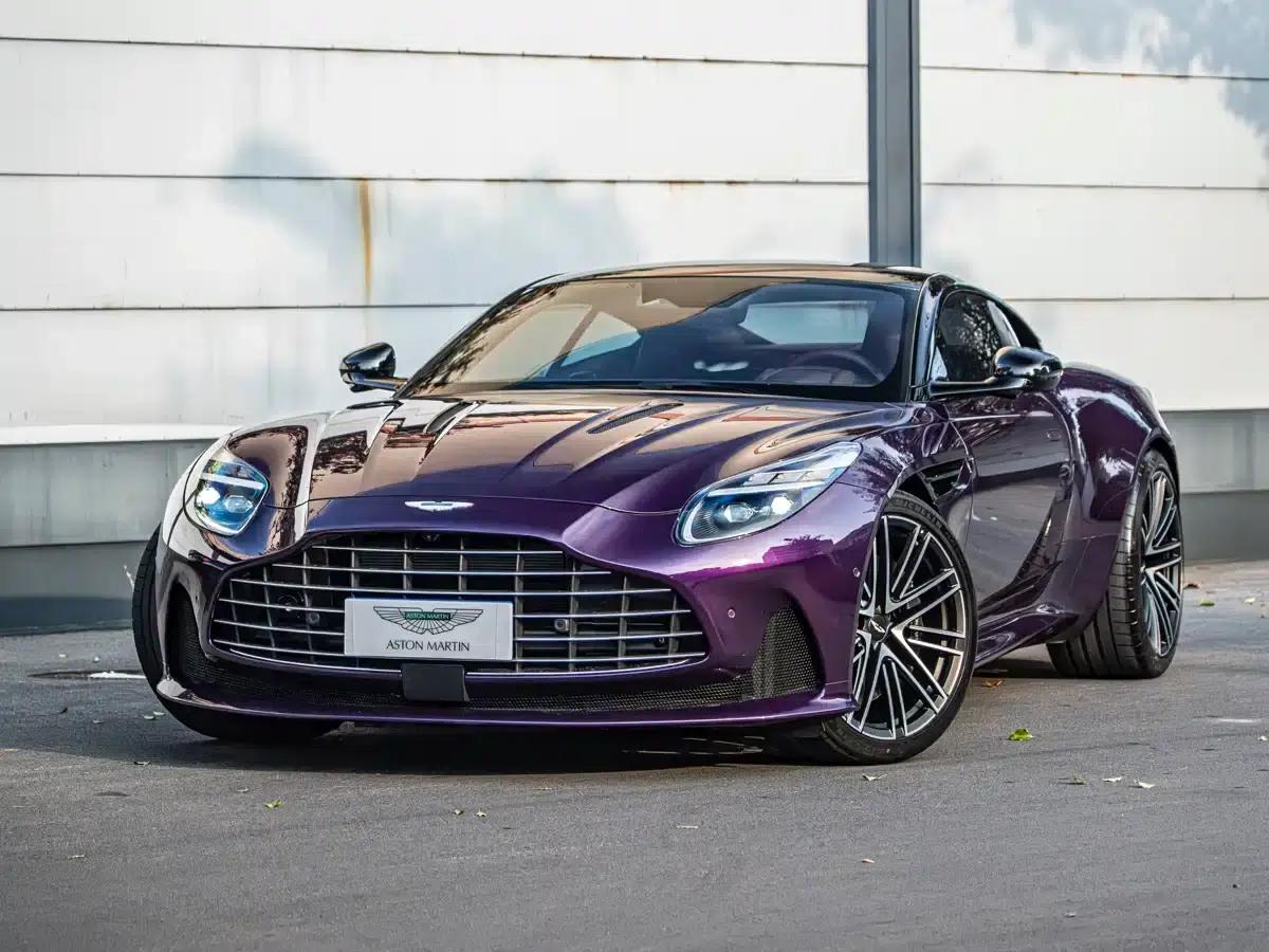 Aston Martin DB12 2023 4.0T V8 Coupe — миниатюра 1