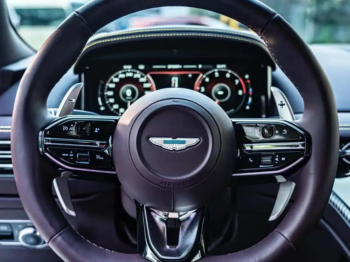 Aston Martin DB12 2023 4.0T V8 Coupe — миниатюра 13