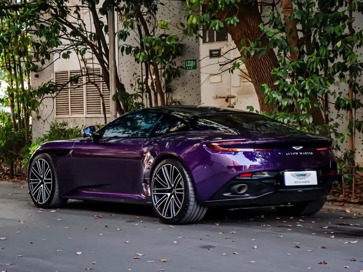 Aston Martin DB12 2023 4.0T V8 Coupe — миниатюра 3