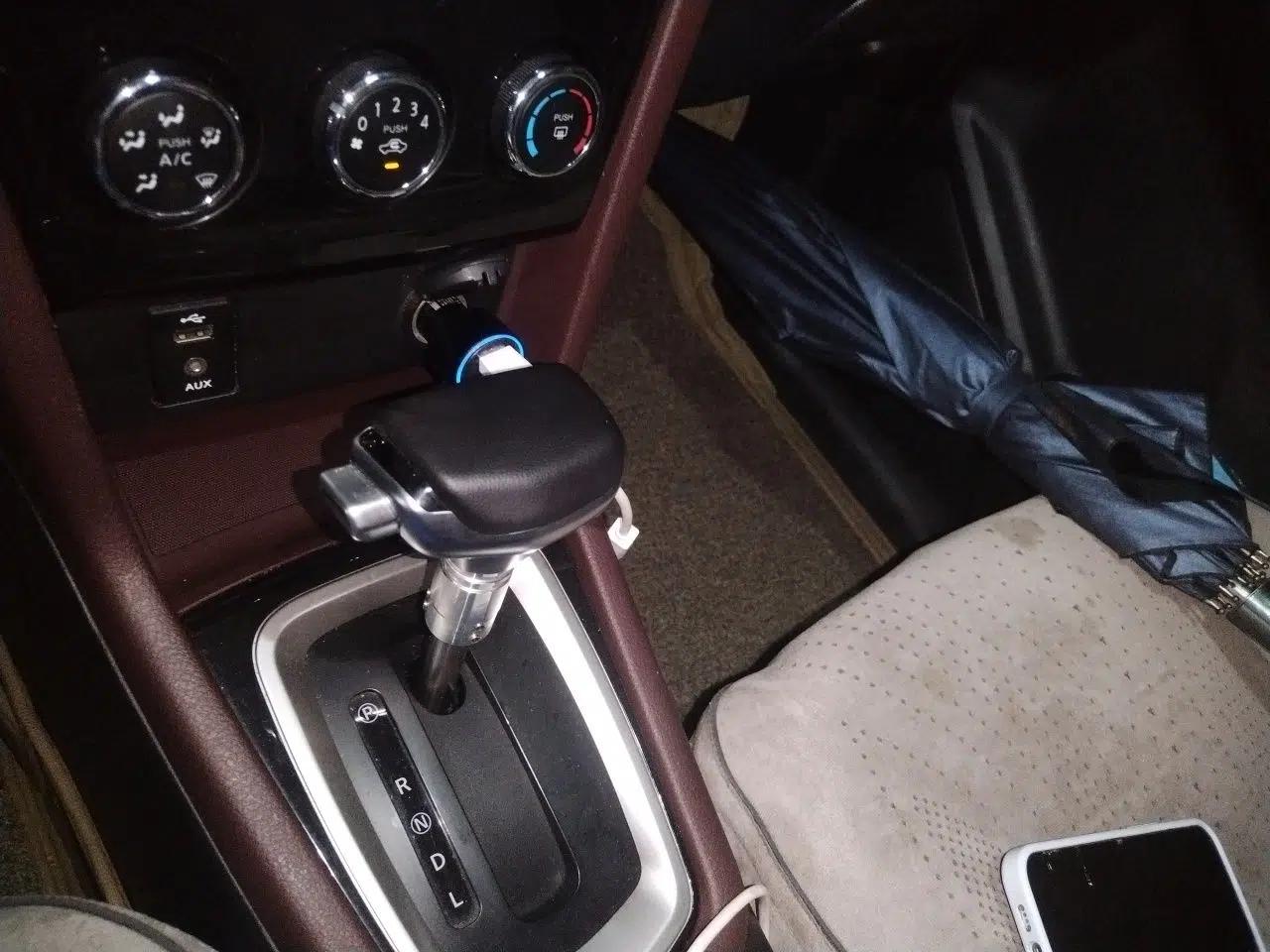 Venucia M50V 2019 1.6L CVT Luxury Edition — миниатюра 14
