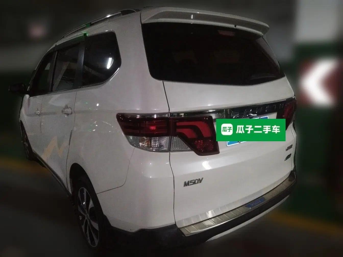 Venucia M50V 2019 1.6L CVT Luxury Edition — миниатюра 4