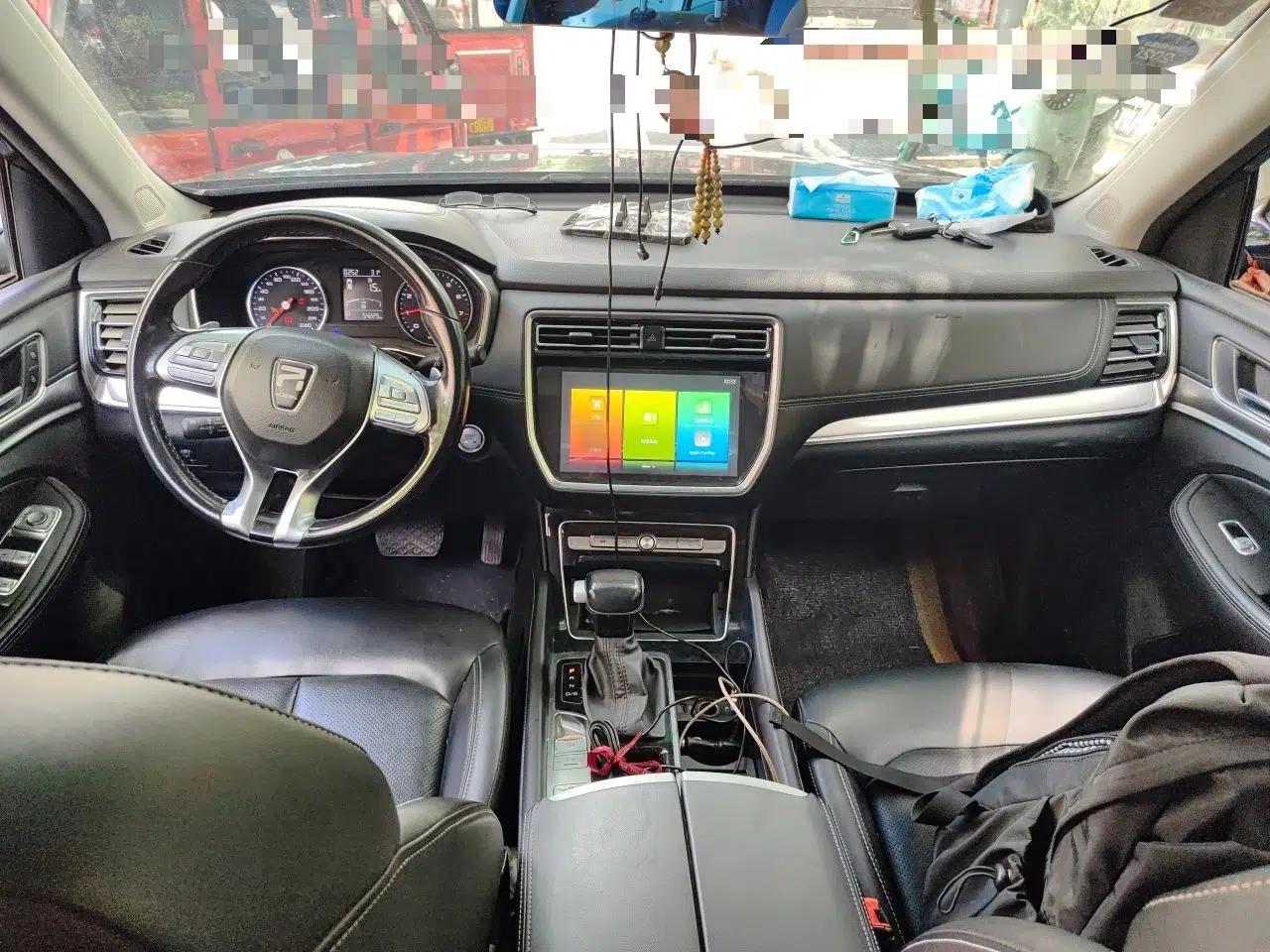 Roewe RX8 2018 30T Two-Wheel Drive Flagship Edition — миниатюра 9