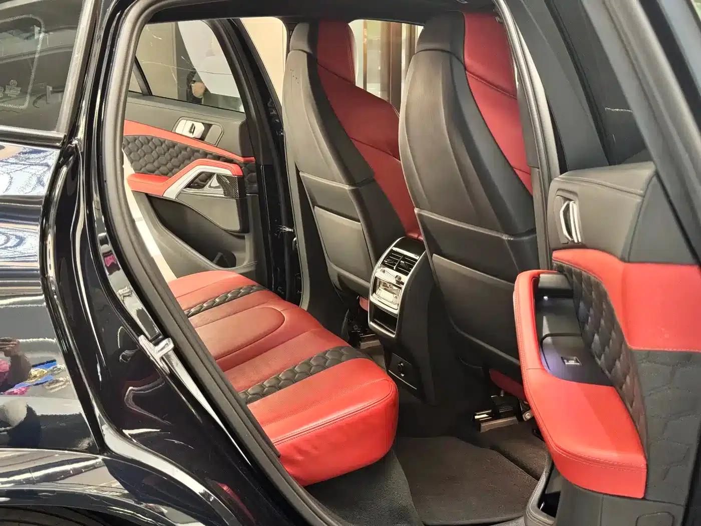 2022 BMW X6 M — миниатюра 21