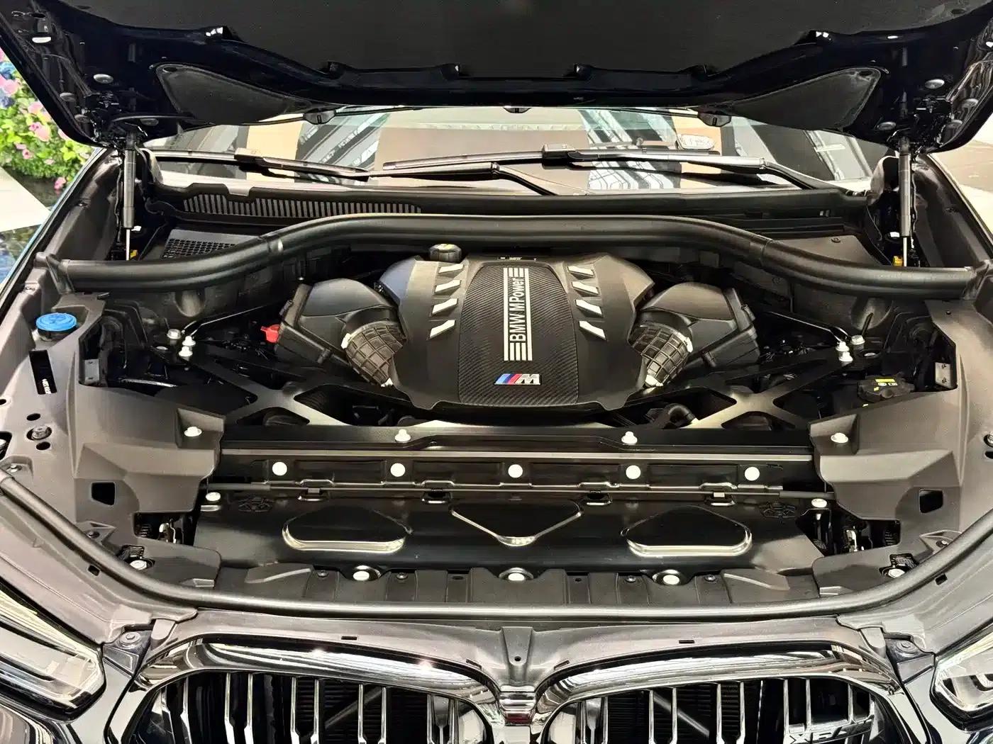 2022 BMW X6 M — миниатюра 23