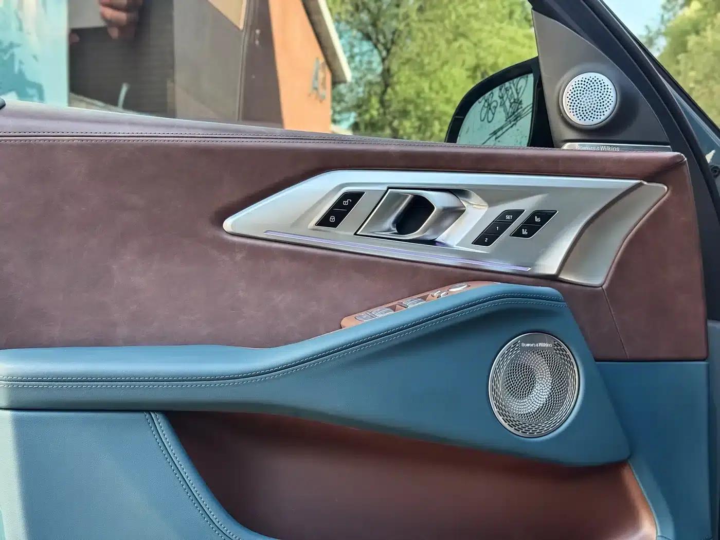 BMW XM 2023 Base Model — миниатюра 5