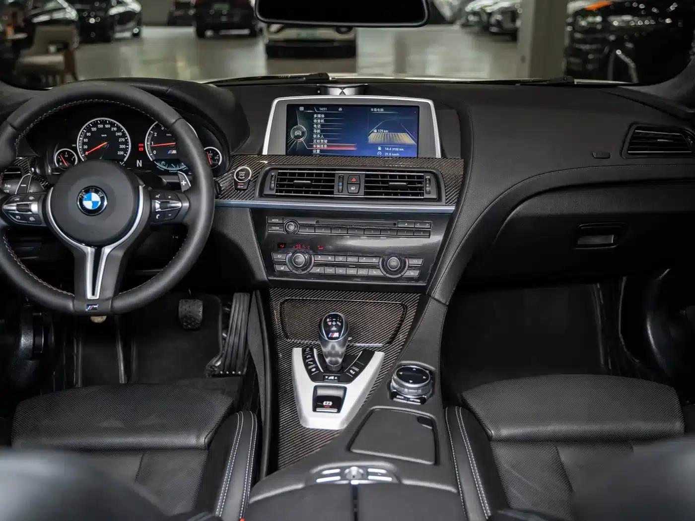 2013 BMW M6 Coupe — миниатюра 11