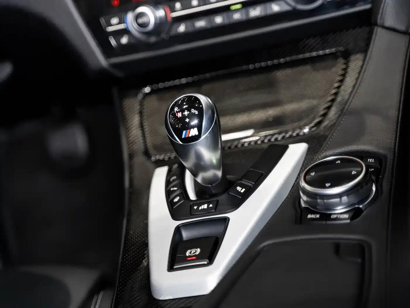 2013 BMW M6 Coupe — миниатюра 15