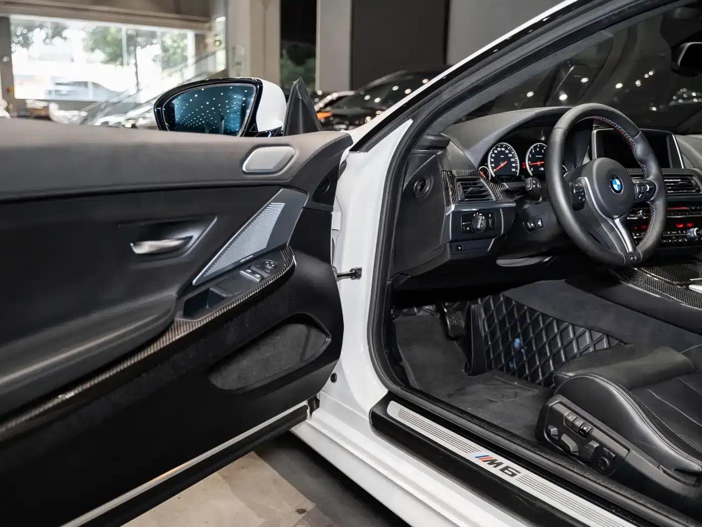 2013 BMW M6 Coupe — миниатюра 9