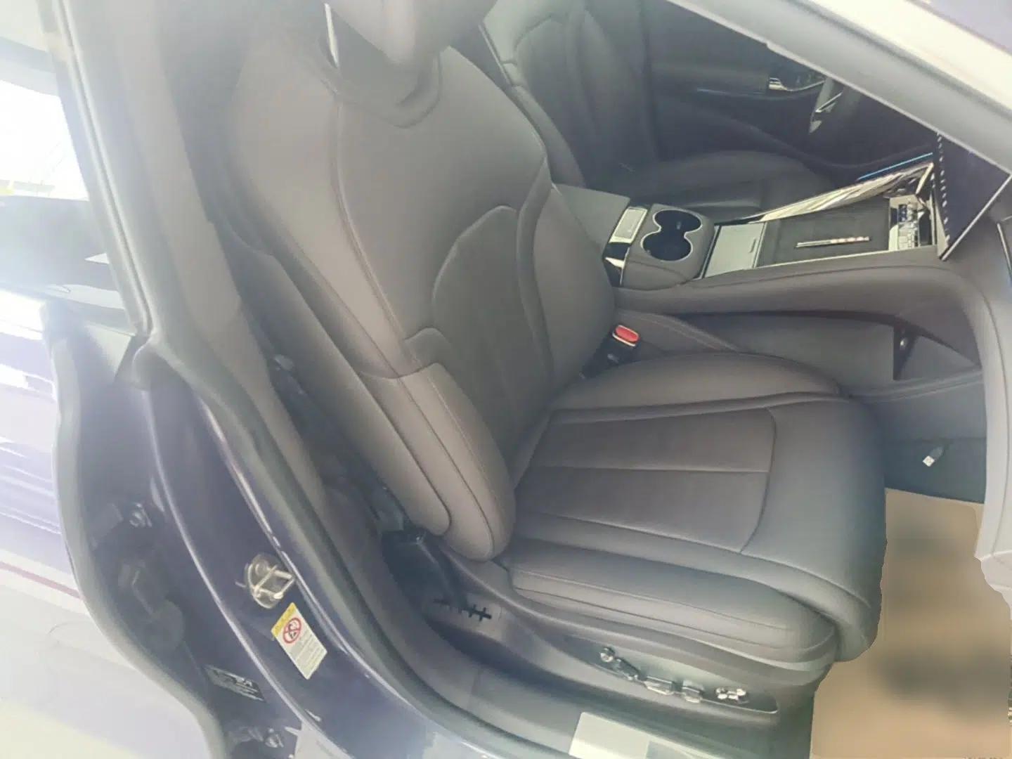 Denza Z9 2024 1100 km All-Wheel-Drive Ultra Version — миниатюра 19