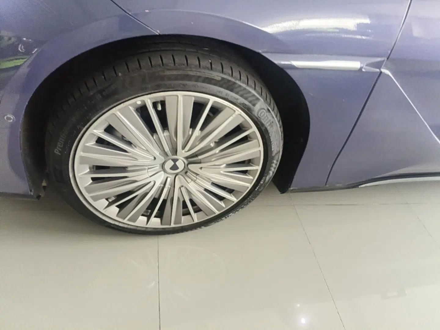 Denza Z9 2024 1100 km All-Wheel-Drive Ultra Version — миниатюра 10