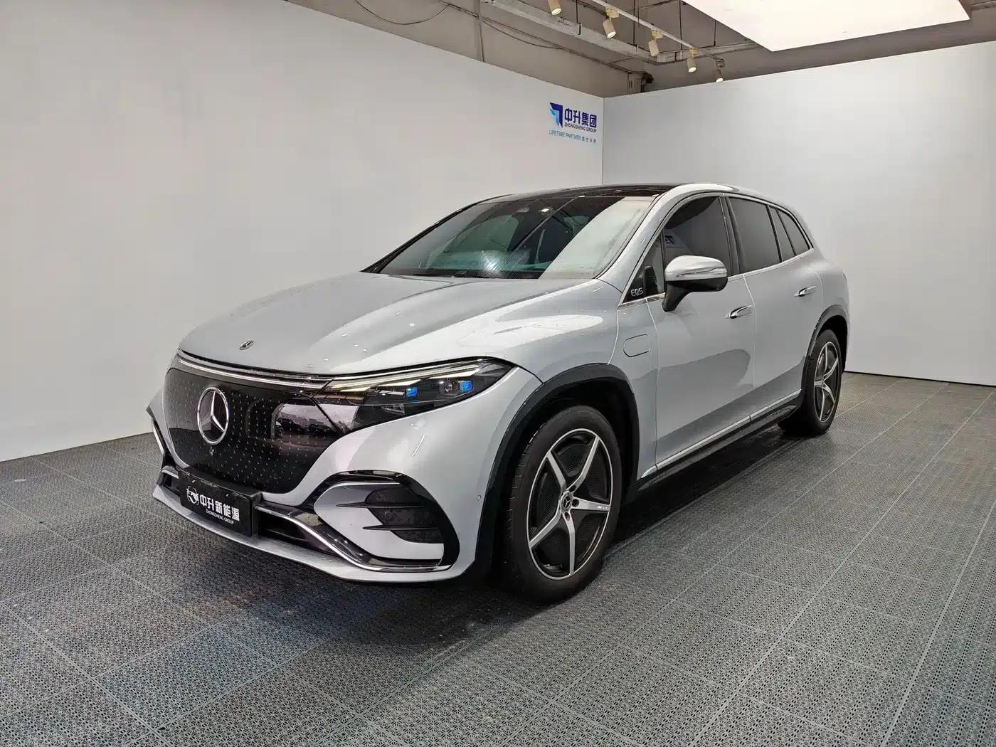 Mercedes-Benz EQS SUV 2023 450 4MATIC Pioneer Edition — миниатюра 1