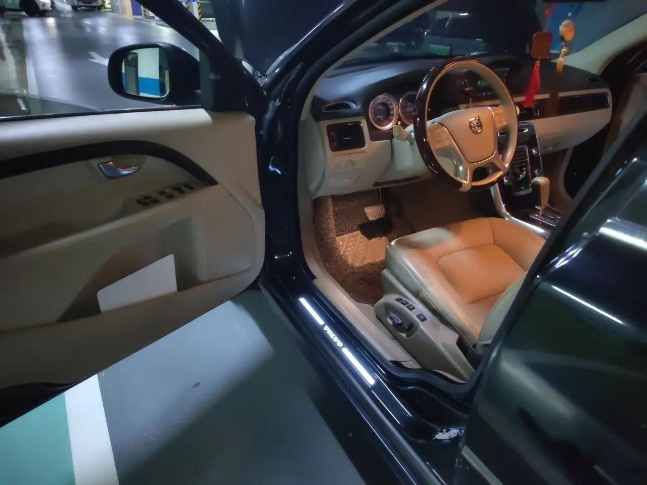 Volvo S80L 2012 2.0T T5 Luxury Edition — миниатюра 16