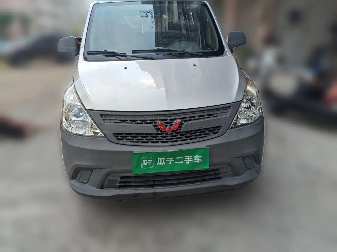 Wuling Zhiguang V 2018 1.2L Practical Model LMH — миниатюра 2