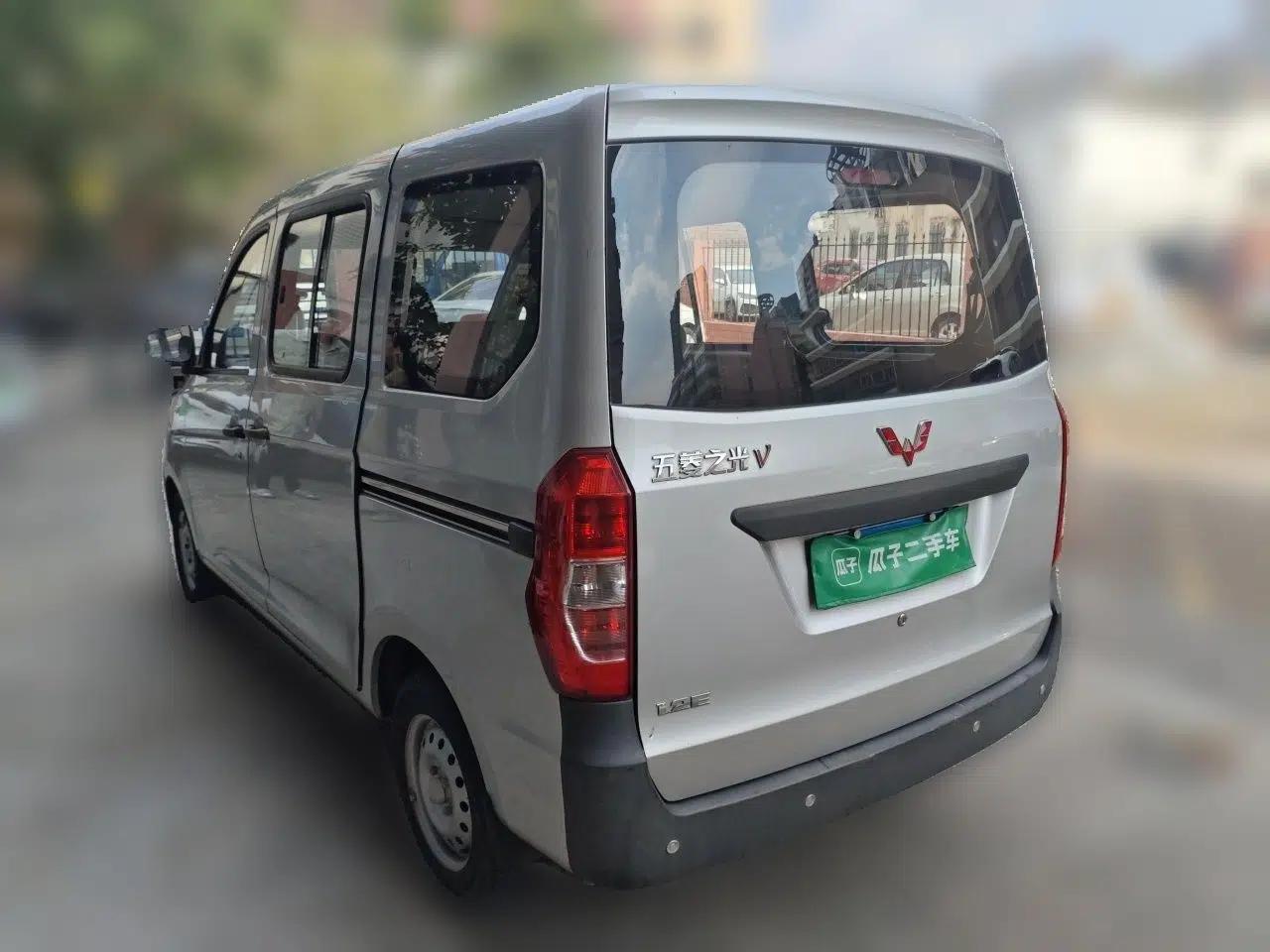 Wuling Zhiguang V 2018 1.2L Practical Model LMH — миниатюра 4