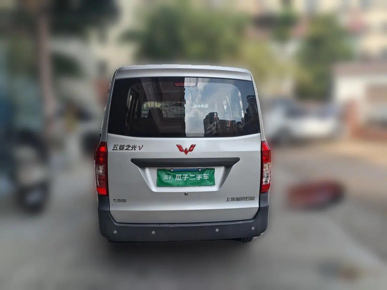 Wuling Zhiguang V 2018 1.2L Practical Model LMH — миниатюра 5