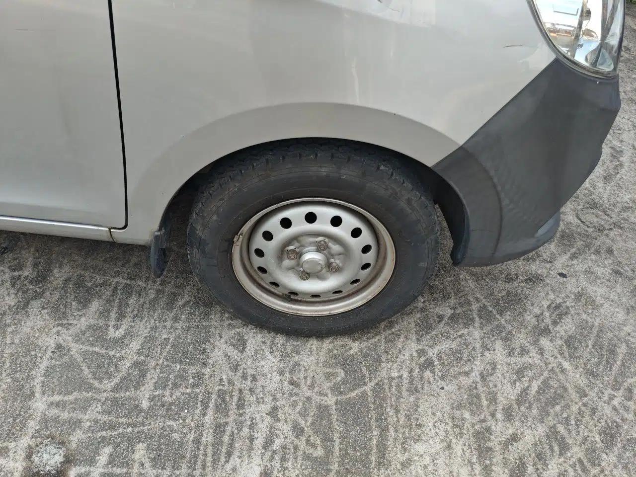Wuling Zhiguang V 2018 1.2L Practical Model LMH — миниатюра 8