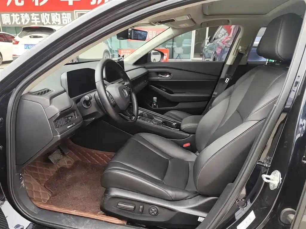 Accord PHEV 2023 2.0L e:PHEV Smart Edition — миниатюра 6