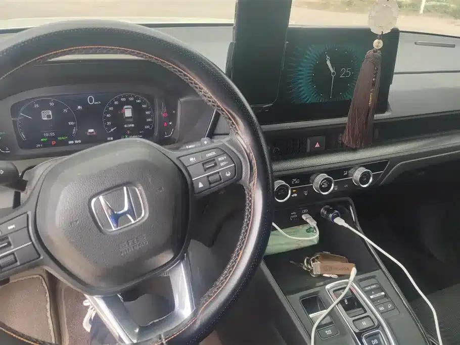 Honda CR-V PHEV 2023 2.0L e:PHEV Leading Edition — миниатюра 12